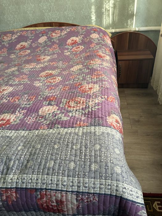 Продам спальный гарнитур