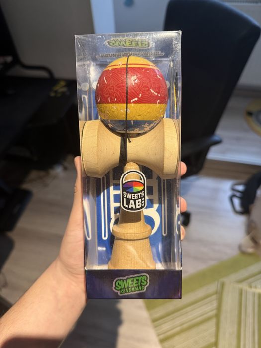 kendama sweets broken shape cupe mari