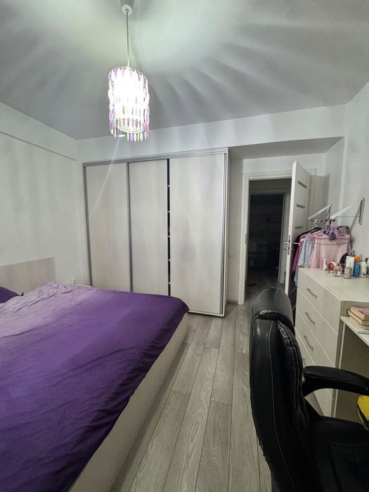 Vand apartament 2 camere tip studio