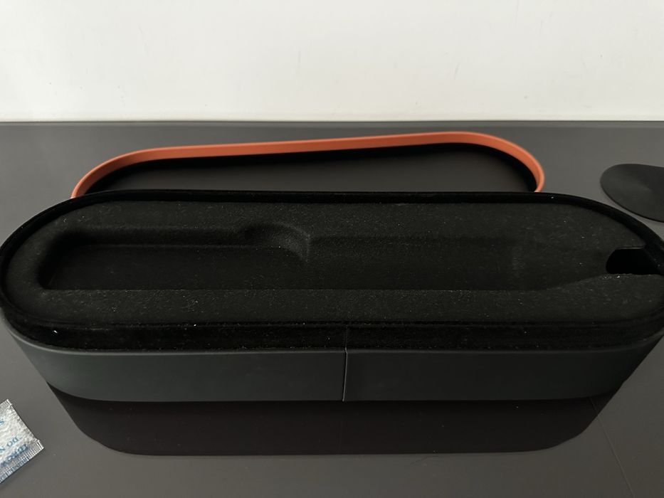 Cutie Dyson Airstrait