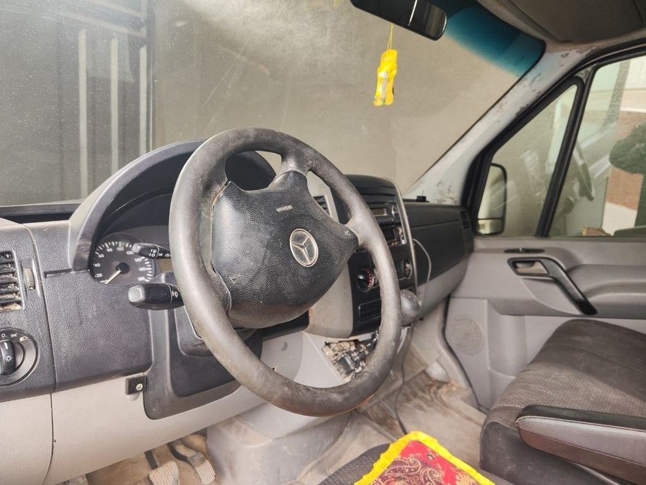 Mercedes Benz Sprinter