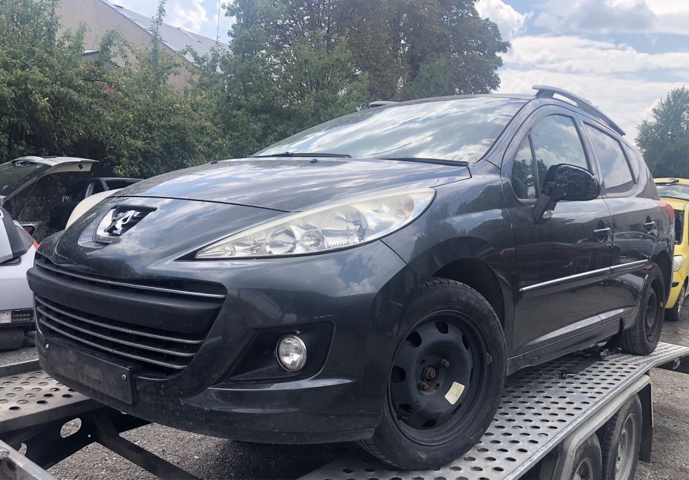 Peugeot 207 1.6 hdi 112 к с на части