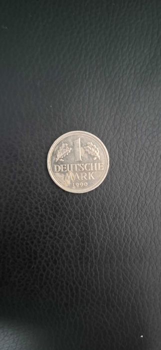 Vând moneda deutsche mark D 1990