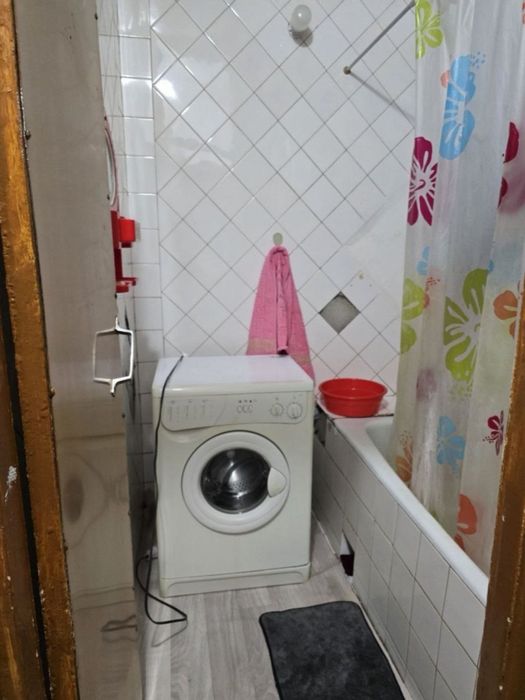 Kvartira srochniy bollaga,qizlarga,oilaga beriladi