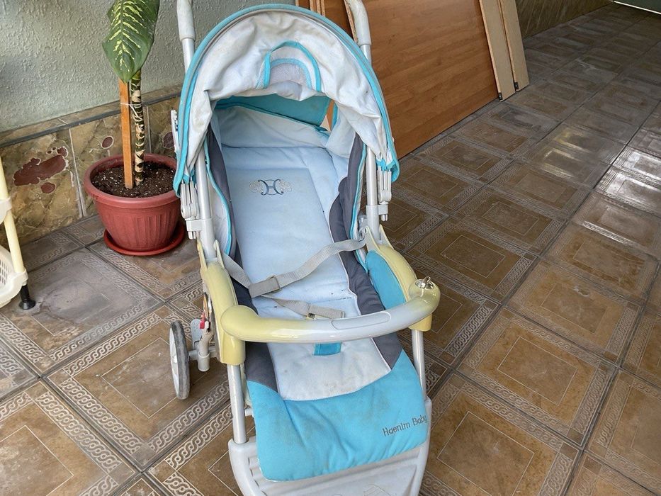 Коляска, б/у, 700 тысяч