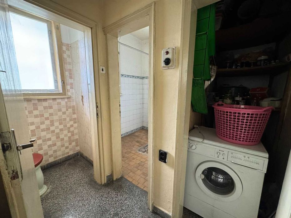 Продава се Тристаен апартамент в Велико Търново, Център - 135 кв.м за 1000 €/кв.м - Снимка #12