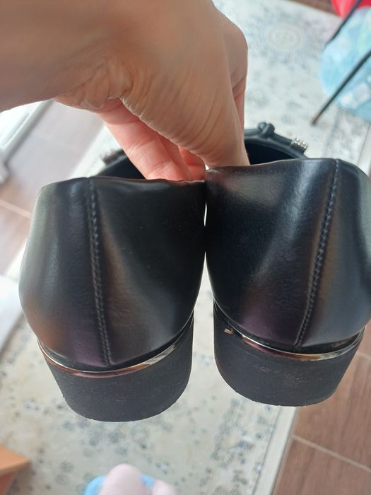 Продам женские балетки