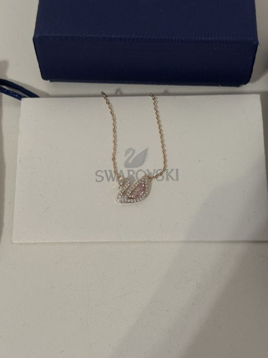 Lant Swarovski model lebada