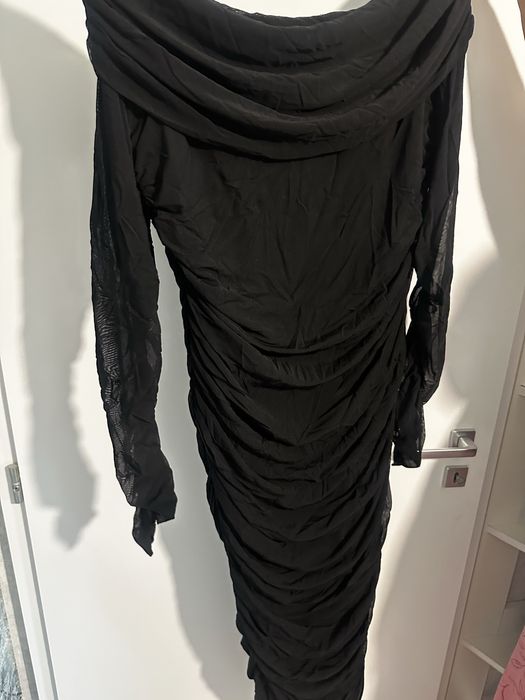 Дамска рокля без ръкав, Нова