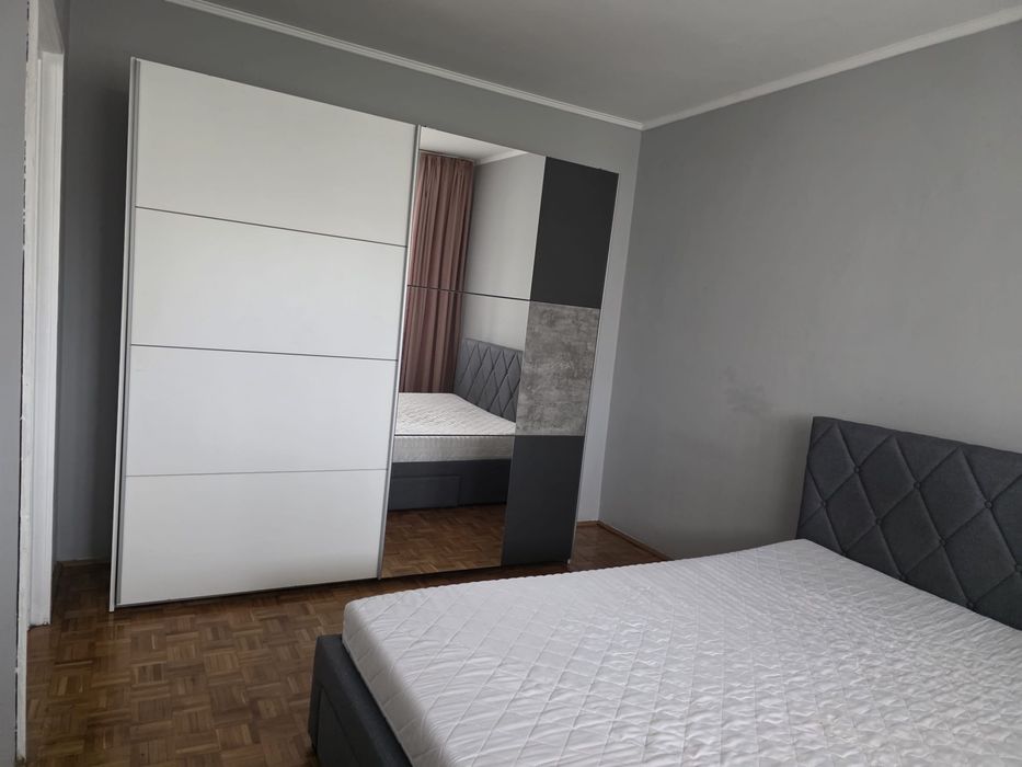 Vand apartament 2 camere