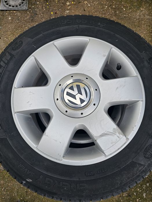 Джати с гуми за VW 195/65R15