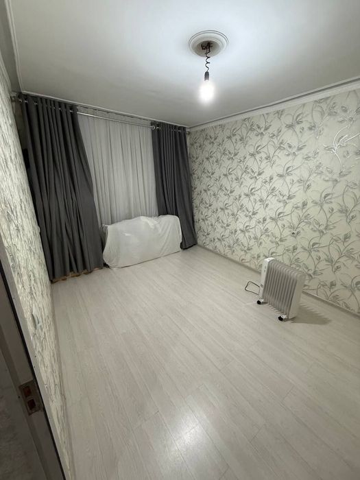 Срочно! Квартира на Шота Руставели 1/4/5 общ пл 30м, с обстановкой