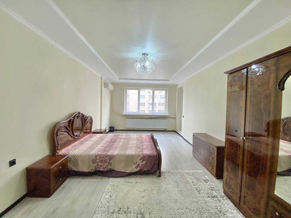 2-комнатная квартира · 72 м²