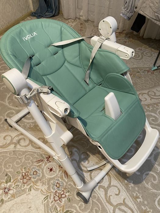 Детский стульчик для кормления