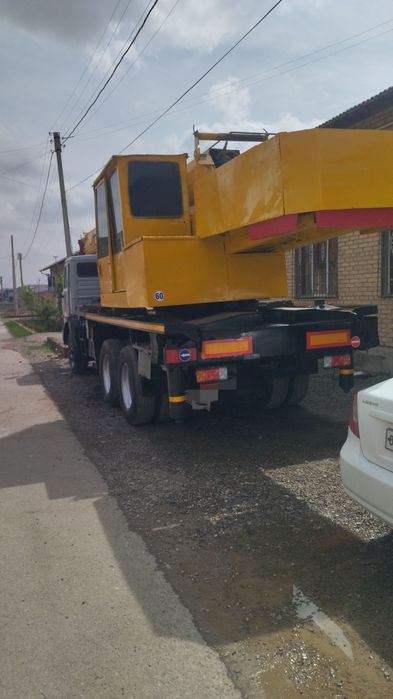 Автокран 20 тон 22 метр