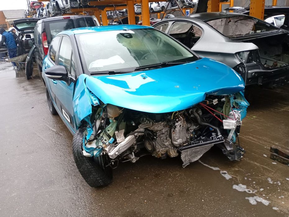 Dezmembrez Citroen C3 3 [2016 - 2020] 1.2 benzina HM05 HM05 EB2FA