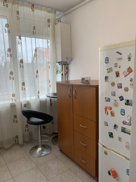 Inchiriez camera cu baie proprie