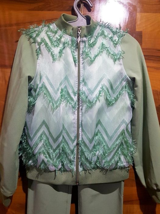 Фирменный Кастюм Тройка "BADI"