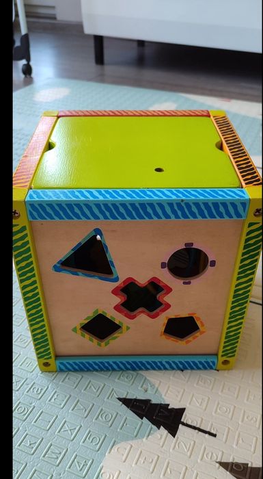 Дървен куб Eichhorn  Игрален център