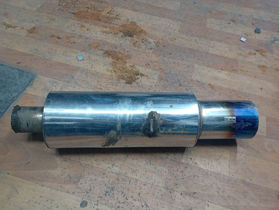 Продам глушитель