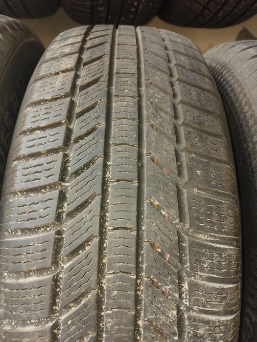 Anvelope 215/65/17