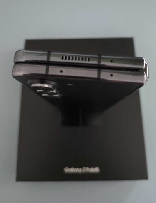Samsung Galaxy Z Fold 5 256 GB + accesorii