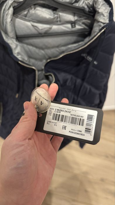 Новая мужская куртка Armani