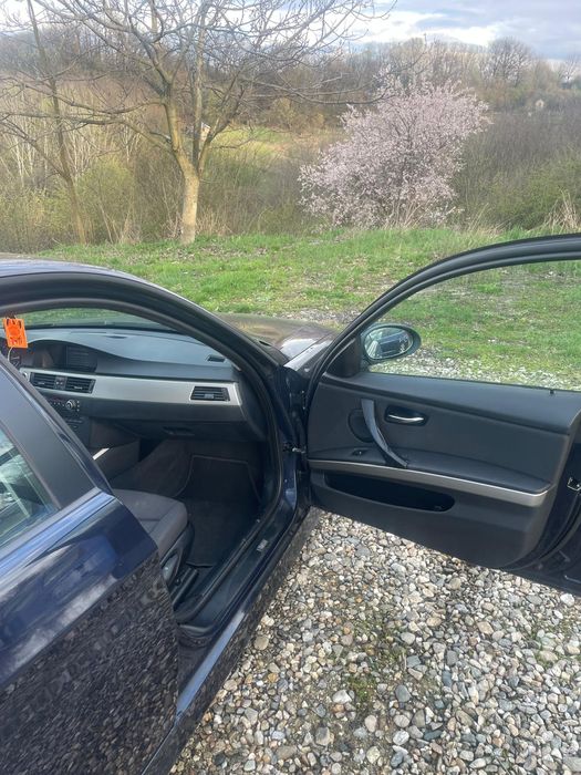 BMW e 90. 2008,2500€