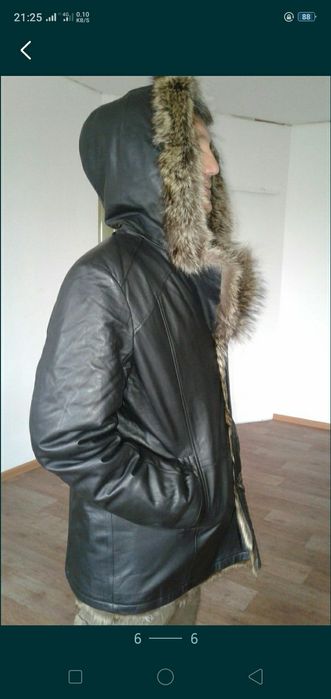 Куртка зимняя на меху.