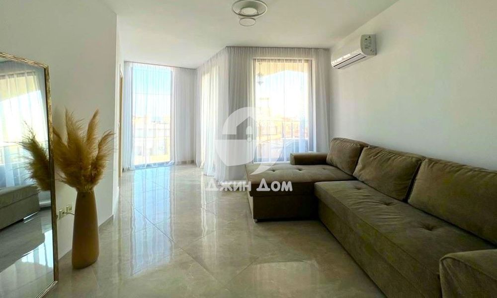 Продава се Двустаен апартамент в Свети Влас - 61 кв.м за 2458 €/кв.м - Снимка #3