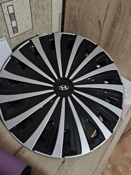 Продам колпаки на диски 15 р