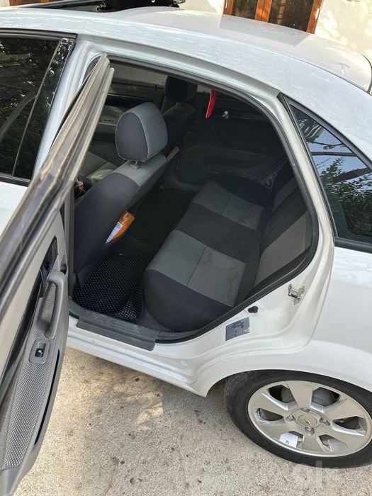 Chevrolet JENTRA