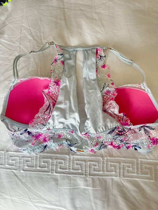 Сутиен Victoria’s Secret дантелен “brallete”