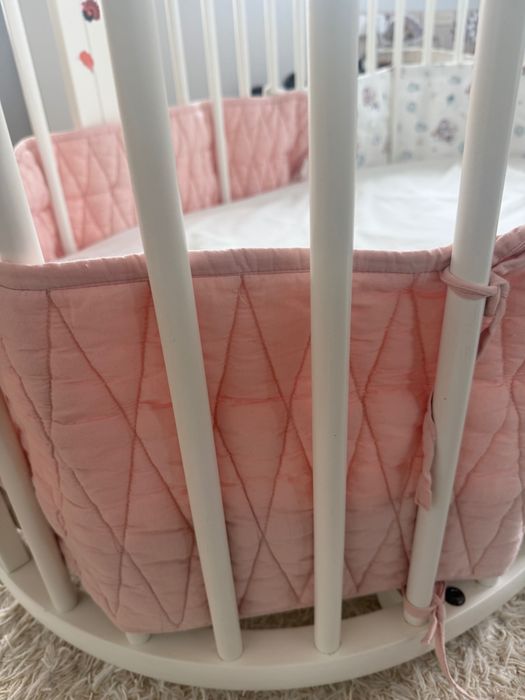 Детско легло / кошара на Stokke Sleepi V 3 в комплект с матрак