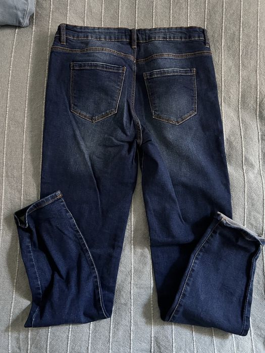 Два чифта френски еластични дънки Л