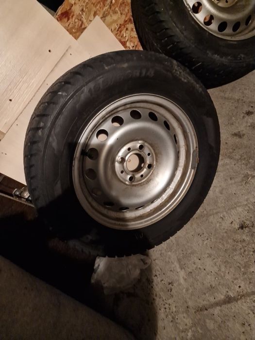 Продам штампы с 2 комплектами резины