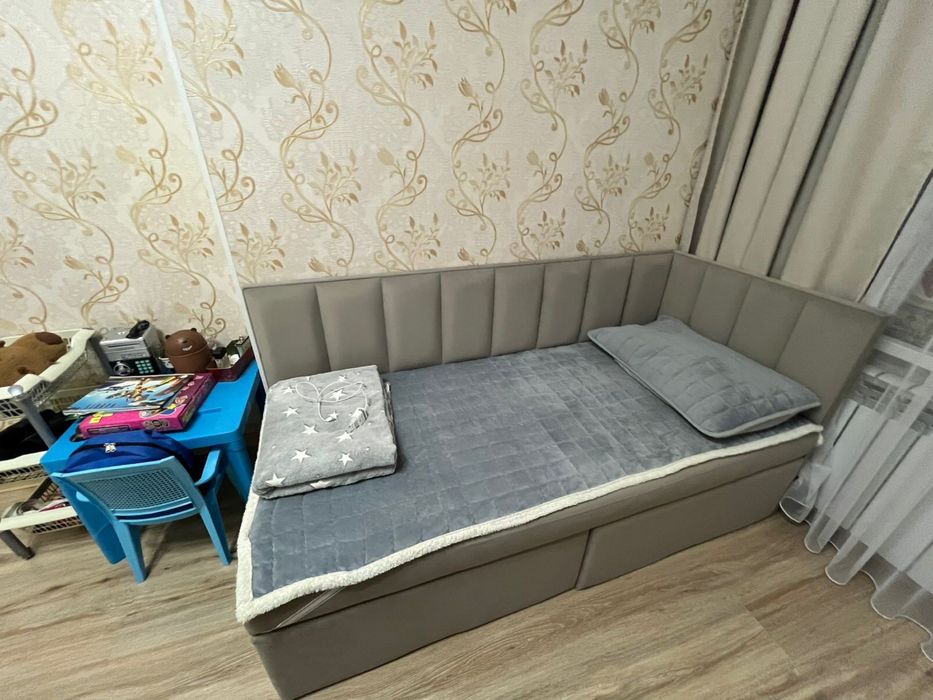 Диван  угловой 2 шт с ящиками