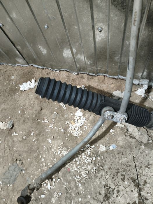 Рулевая рейка гранта