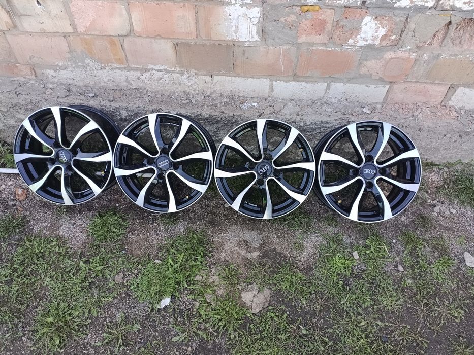 Продам диски на Ауди 80b4
