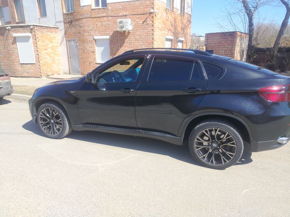 Продам BMW X6 e71