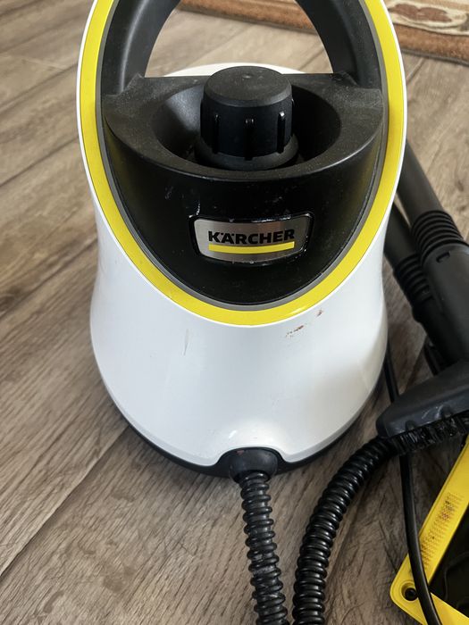 Продам пароочиститель Karcher