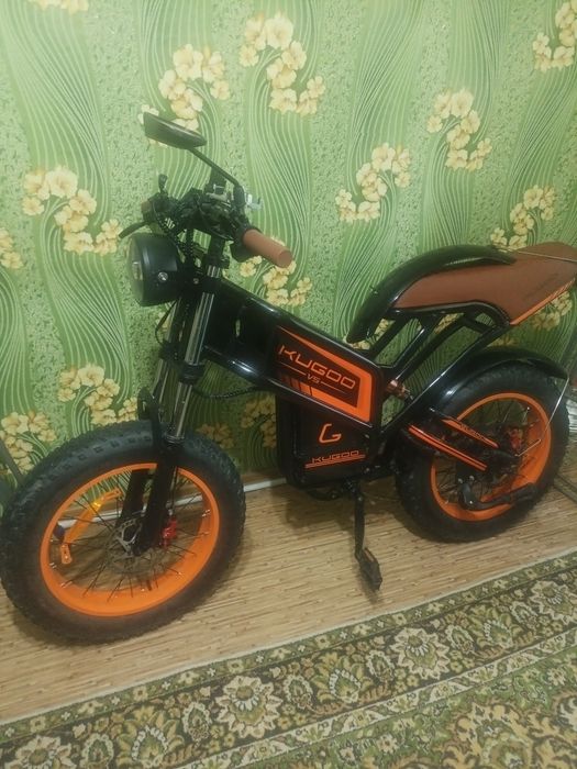 Продаю электросамокат