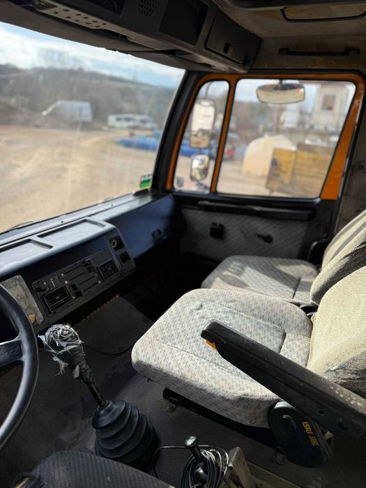 Самосвал Steyr 17S18