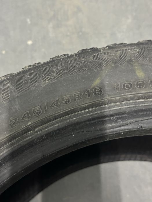 Шины комплект bridgestone 245/45/18