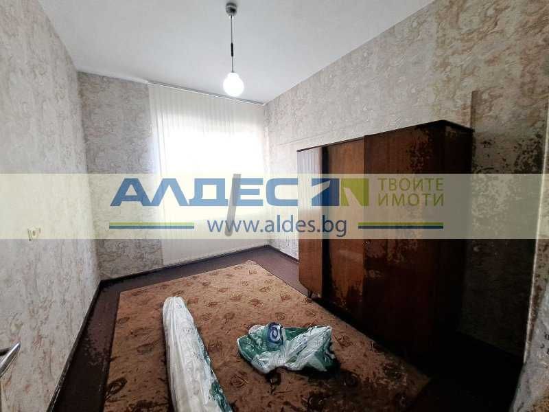 Дава се под наем Четиристаен апартамент в София, Банишора - 113 кв.м за 715 € - Снимка #1