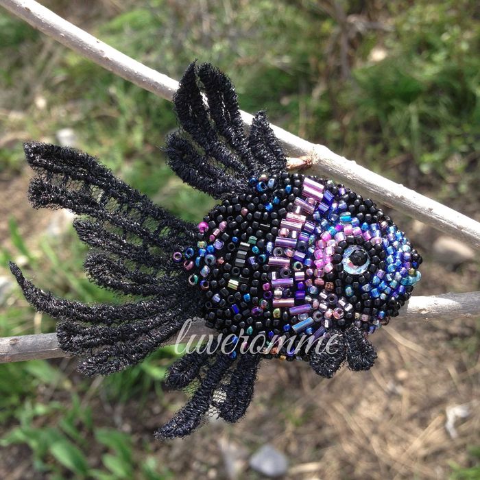 Брошка воробушек и рыбка