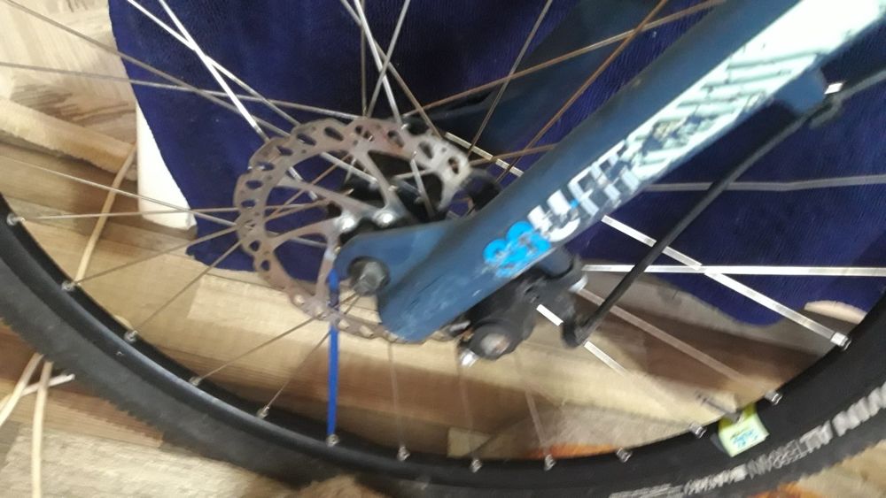 Vand bicicleta ROCKRIDER520