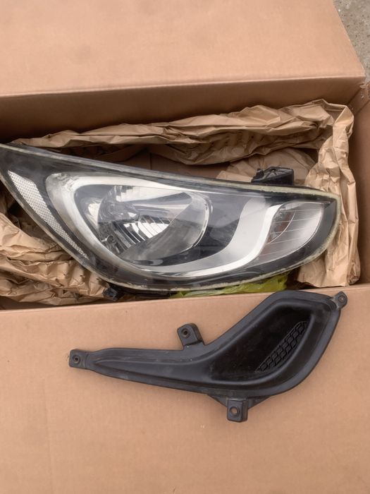 Фара хендай акцент