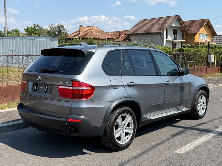 Bmw x5 - 3.0d / M57 - 7 locuri + carlig remorcare