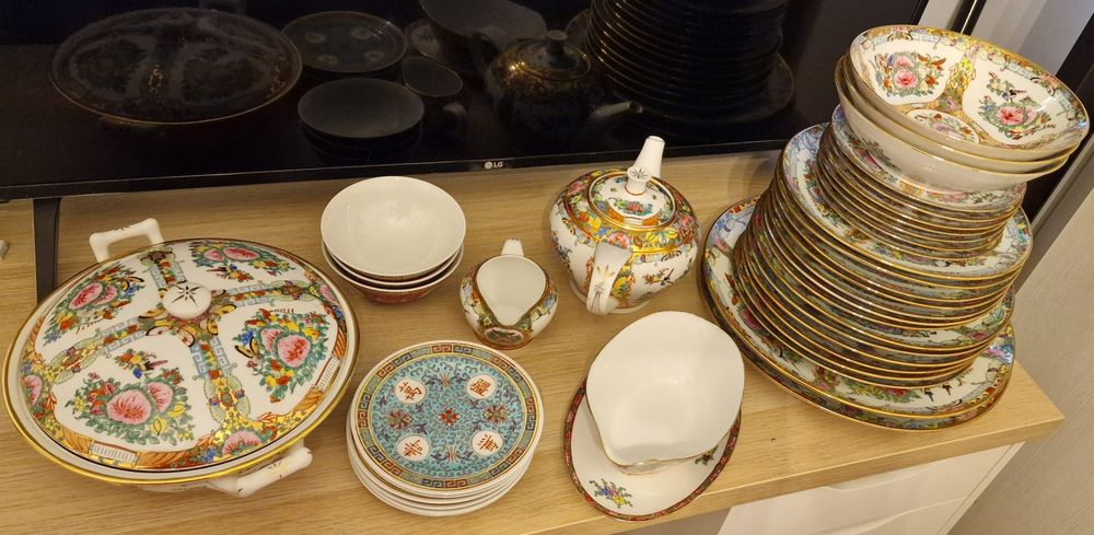 Set vesela portelan chinezesc complet – stare perfecta (nefolosit)